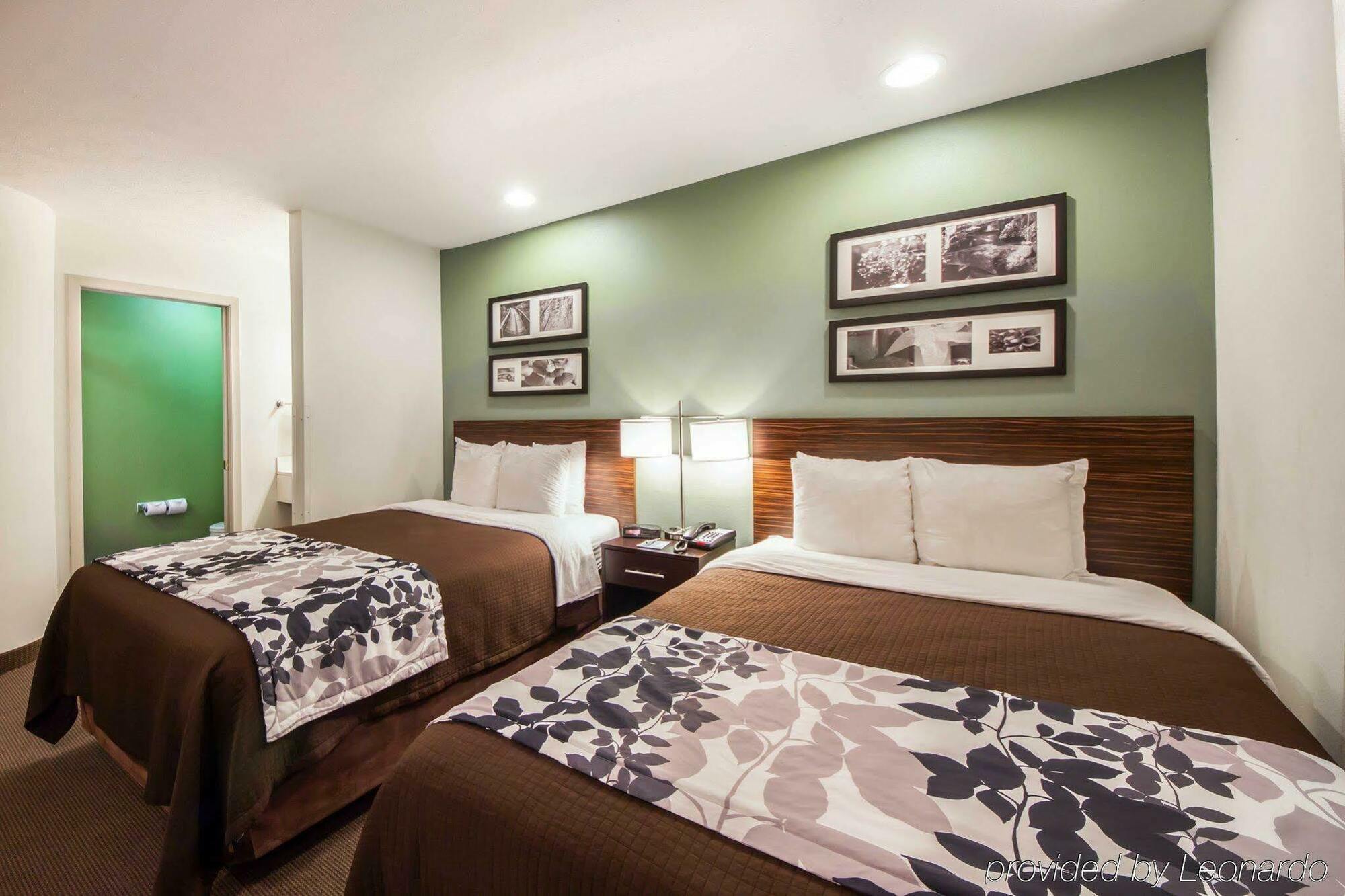 Sleep Inn & Suites Edmond Near University Exterior photo